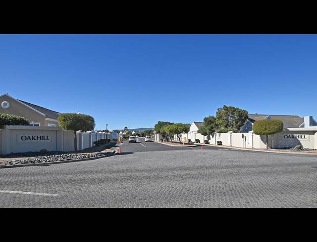 2 BEDROOM HOUSE FOR SALE IN SUNNINGDALE